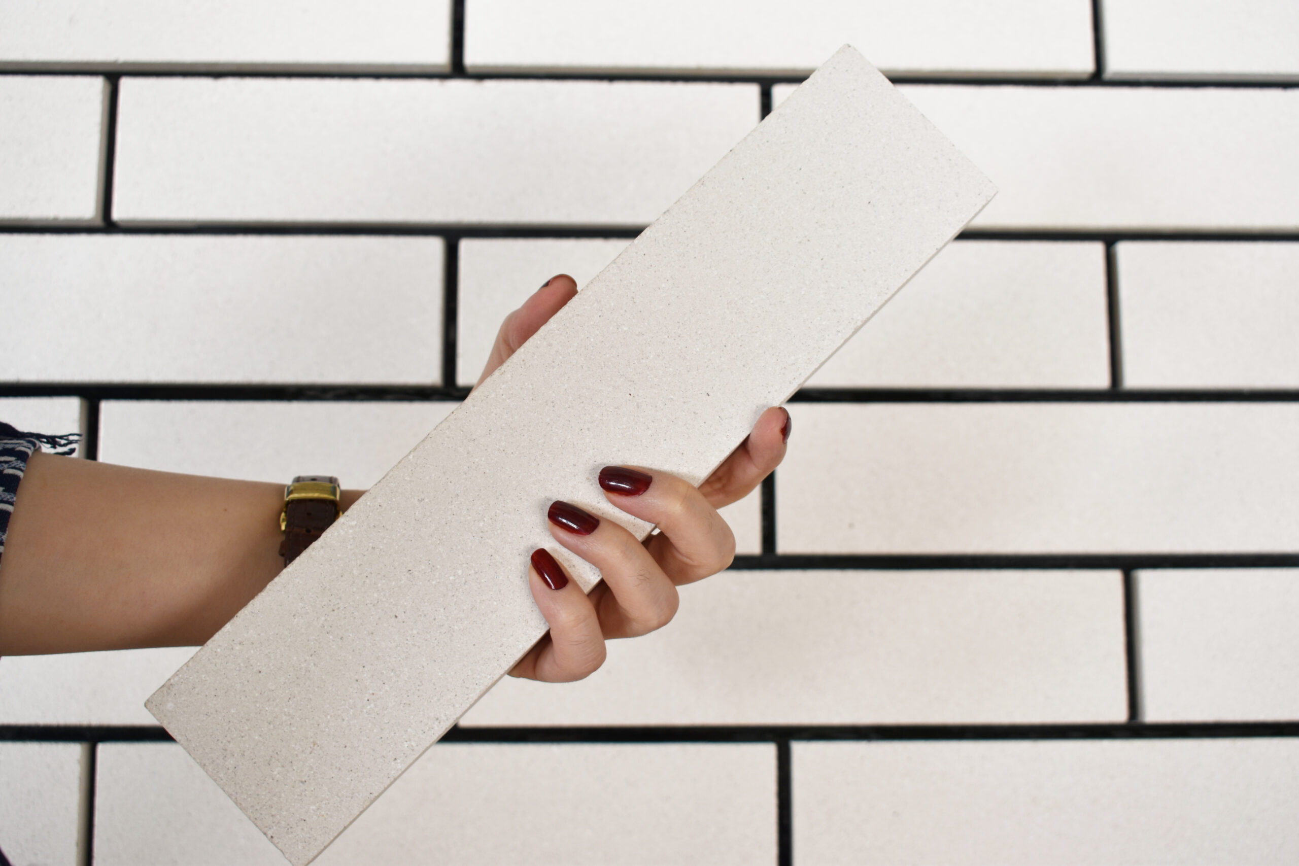 آجر پلاک 26 سفید