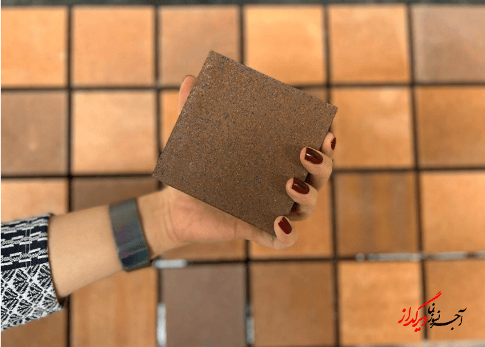  آجر 10*10 ساده قرمز
